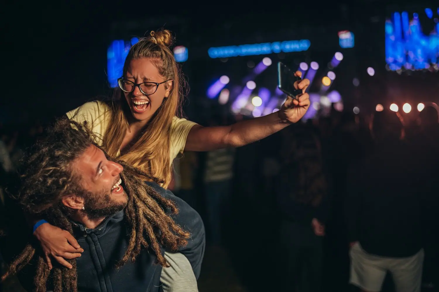 Organizacja lokalnego festiwalu muzyki ludowej - poradnik dla organizatorów